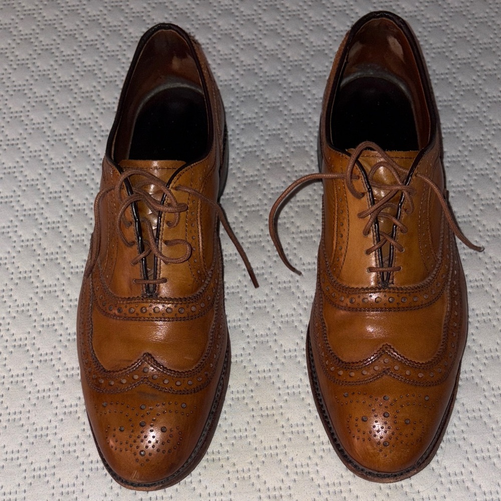 Allen Edmonds Classic Brown Leather Brogue Men's Shoes